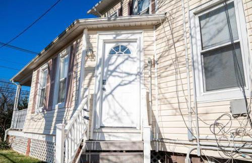 One Bed Retreat in Long Branch - Foto 15