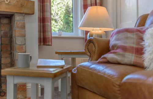 Luxury Isla Cottages Bourne, Dog Friendly with Garden, Parking, Countryside Views, Family Holidays & Easy Access to Town - Foto 47