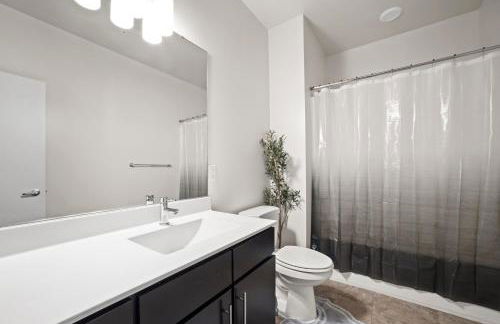 Downtown View Near Lake Michigan Plaza Black - Foto 7