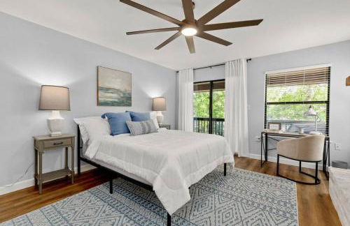 5BR 3.5BA Waterfront Boat, Dock and Kayaks, Lake McQueeney by Austin Vacay - Foto 32