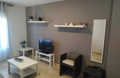 Málaga Yellow Duplex free parking and terrace - Foto 5