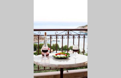 NIKIS SEASIDE HOUSE - Photo 3