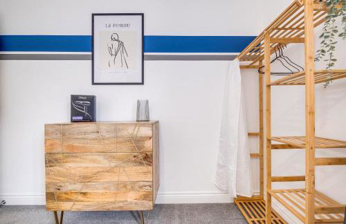 Contractors Retreat 3 bedroom house, sleeps up to 7, free parking - Foto 60