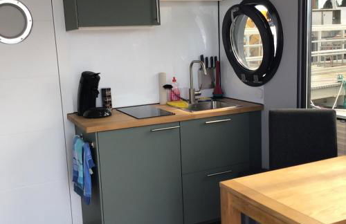 exclusives Hausboot "Tante Trost" - Foto 3