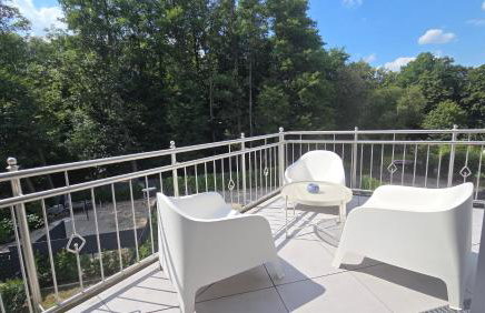 TheFerienwohnungen mit Balkon oder Terrasse - Foto 5