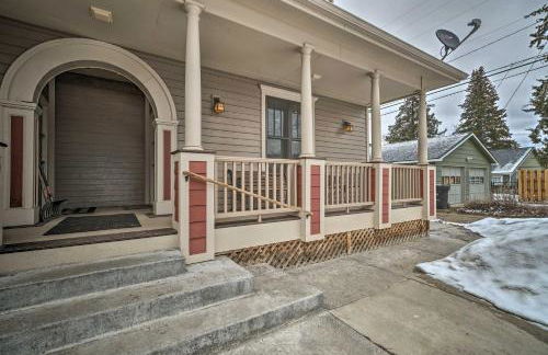 Updated Townhome with Hot Tub - Walk to Downtown! - Foto 25