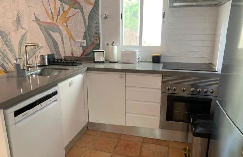 Casa de 2 dormitorios con piscina, 2 terrazas privadas, WIFI, BBQ - Photo 29