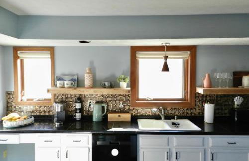 Derby House & Indoor Pickleball - Foto 18