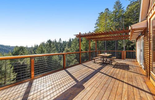 Mendocino Redwood Retreat Home & Cottage - Foto 3