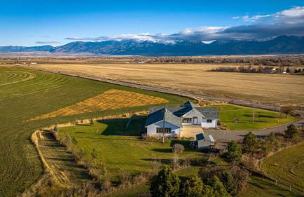 Mountain View Home w/Hot Tub - Close to Downtown! - Foto 34