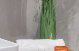 Industrial Pet-Friendly Apartment with Movie Projector by Noclegi Renters - Foto 15