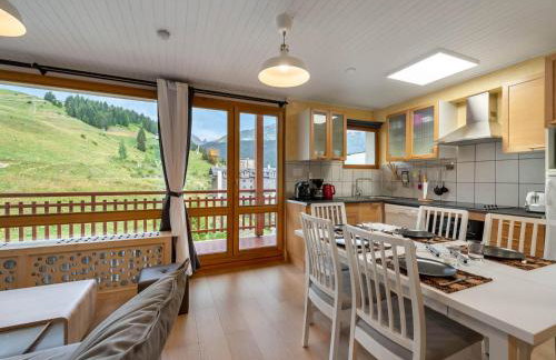 Appartement moderne avec balcon, wifi, accès pistes à Courchevel - FR-1-563-84 - Foto 1