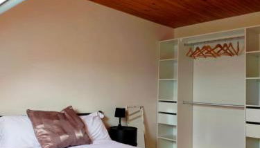 Rural farmhouse with patio, BBQ and fireplace - Foto 5