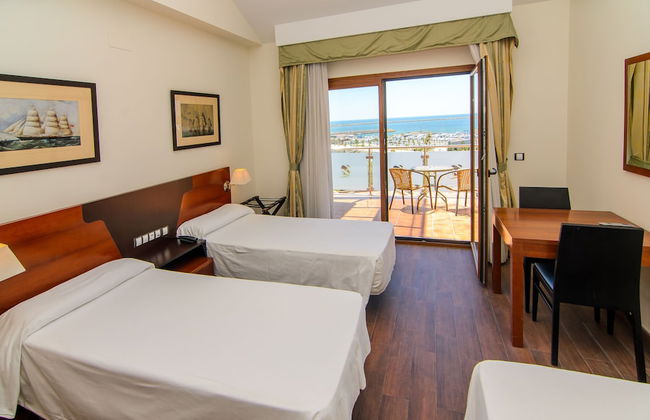 Hotel Apartamento Martín Alonso Pinzón - Photo 21