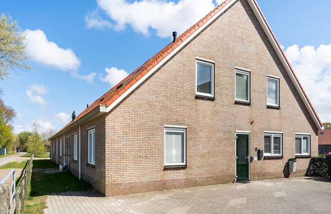 Luxurious 20-person Apartment on Ameland - Photo 38