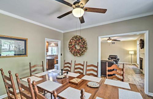 Family-Friendly Terra Alta Home with Lake View! - Foto 11