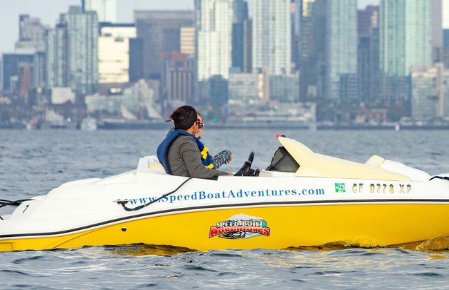 Condução de lancha por San Diego - Foto 1
