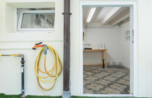 NEST LIVING Red Velvet - Private Design Apartment in the city center - Photo 27