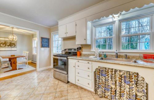 Kennebunk Family Cottage - Photo 4