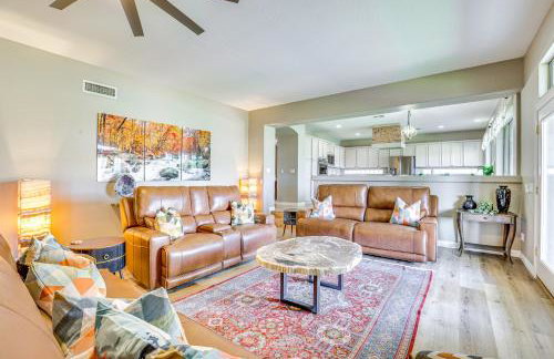 Luxe Mtn-View Mansion with Hot Tub in Phoenix! - Foto 5