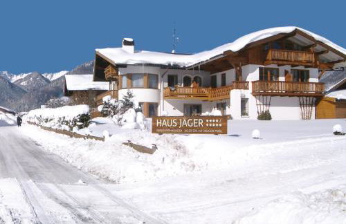 Haus Jäger Ferienwohnungen mit Indoor-Pool inkl. Chiemgaukarte - Foto 2