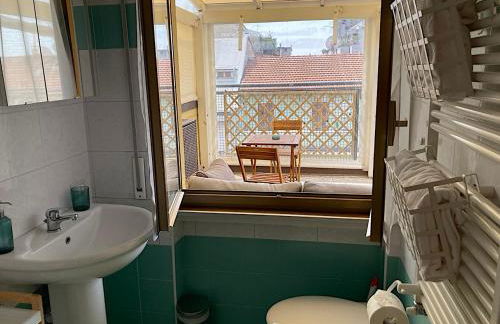 Monolocale con ampio terrazzo - Foto 32