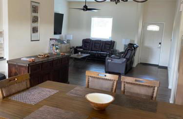 CanyonLake Extended Stay Family or Work Relocation - Foto 64