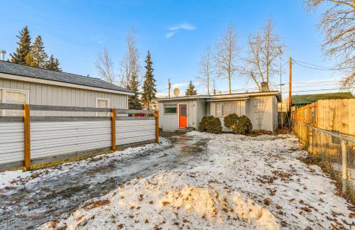 Close to Downtown and Parks Modern Anchorage Home - Foto 23