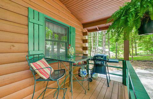 11 Mi to Dtwn Franklin Cabin with Porch! - Foto 18