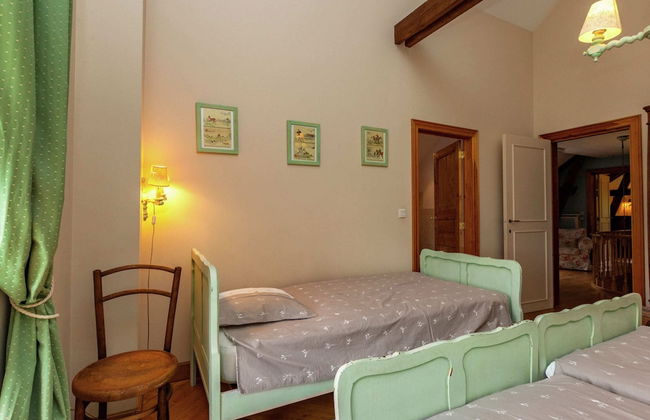 Wonderful Holiday Home in Saint-hubert With Sauna - Photo 8