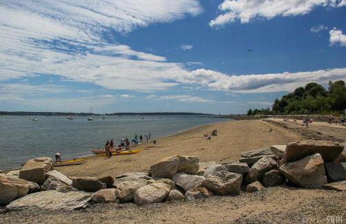 2BR WParking Full Kitchen 5 Min to Old Port - Foto 13