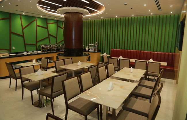 Tulip Al Barsha Hotel Apartment - Photo 20