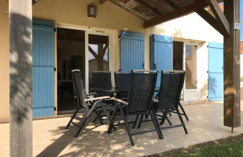 Amazing Holiday Home in Les Forges With Terrace - Foto 82