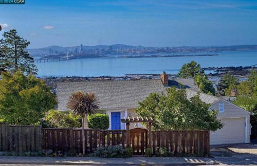 Cozy Berkeley Hills Home with Stunning Views - Foto 21