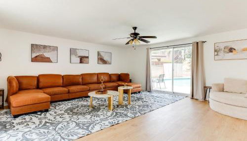 Charming 5 Bedroom Granada Hills House with Pool - Foto 2