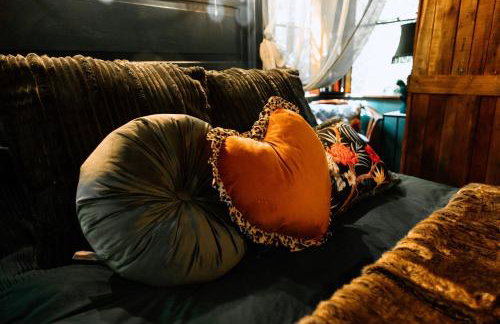 The Velvet Hideaway - Foto 2