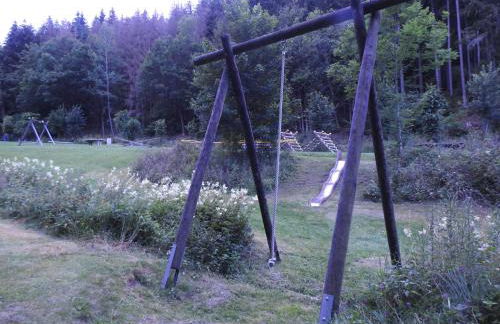 Rusti Deifeld - Foto 26