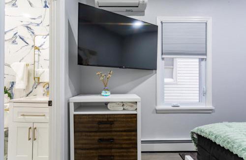 Modern Escape 3BR Apt with Parking - Foto 12