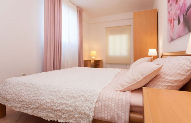 Villa Rosy Comfortable Holiday Residence - Foto 2