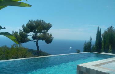 Èze - Appartement dans bas de villa avec piscine près de Monaco - Foto 1