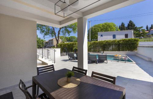 Dolce Vita Apartments with Heated Pool - Foto 23
