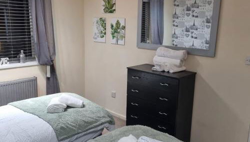 3 Bed property Marston Green - Foto 4