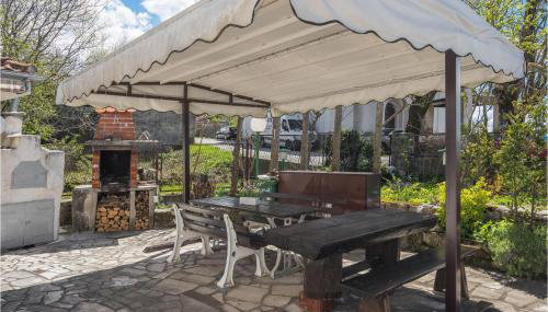 2 Bedroom Stunning Home In Brest - Foto 2