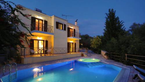 Villa Aloni in Paxi With 2 Bedrooms and 3 Bathrooms - Foto 4, sunbed