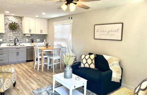 Guest Suites 1996 #2 - Fresh 1 bedroom 1 bath Suite - Foto 1