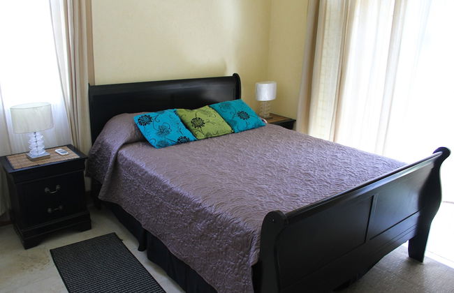 The Guest Apartments at Border Crossings - Photo 7