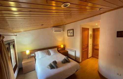 EVA & TRAVEL - CAL MARCEL - Habitacion - Foto 1