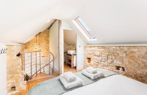 Wold House 18th century Cottage Barn - Pass the Keys - Photo 28