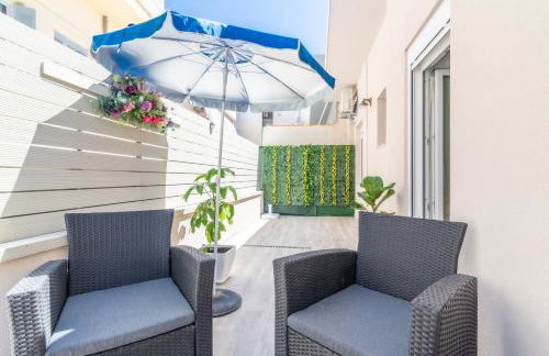 Sophia's Comfortable Home with a Private Backyard - Foto 41