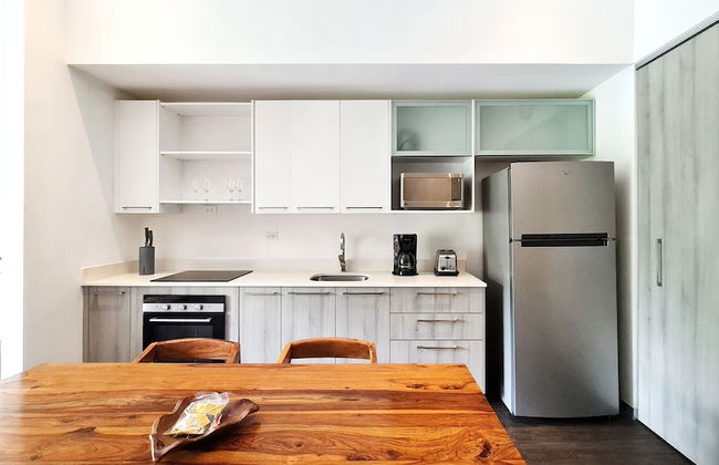 BEE Suites Santa Ana - Foto 22